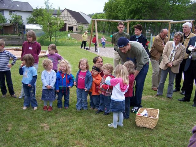 Einweihung Spielplatz 2005 – Foto 4