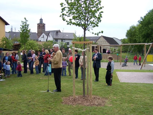 Einweihung Spielplatz 2005 – Foto 2